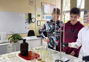 Doświadczenia chemiczne